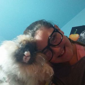 Meet your Posher, Phoebe